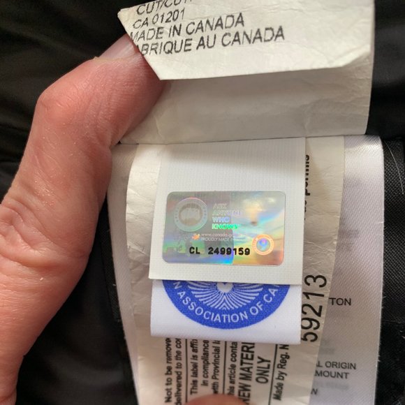 Canada Goose Women's Pink (Rose Sommet) Vest- S/P - Picture 9 of 10